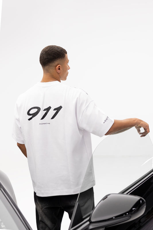 White Porsche 911
